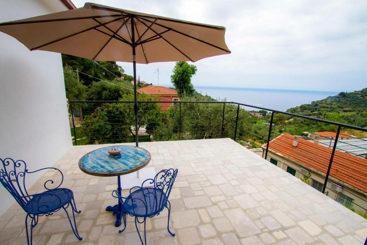 Bed and Breakfast Il Sole Di Poggi Imperia Exterior foto