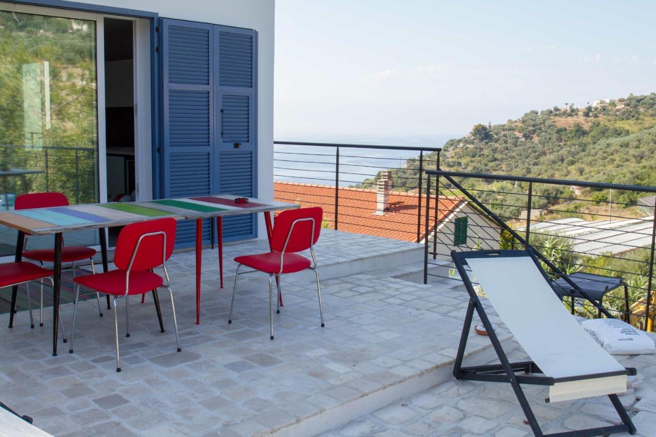 Bed and Breakfast Il Sole Di Poggi Imperia Exterior foto